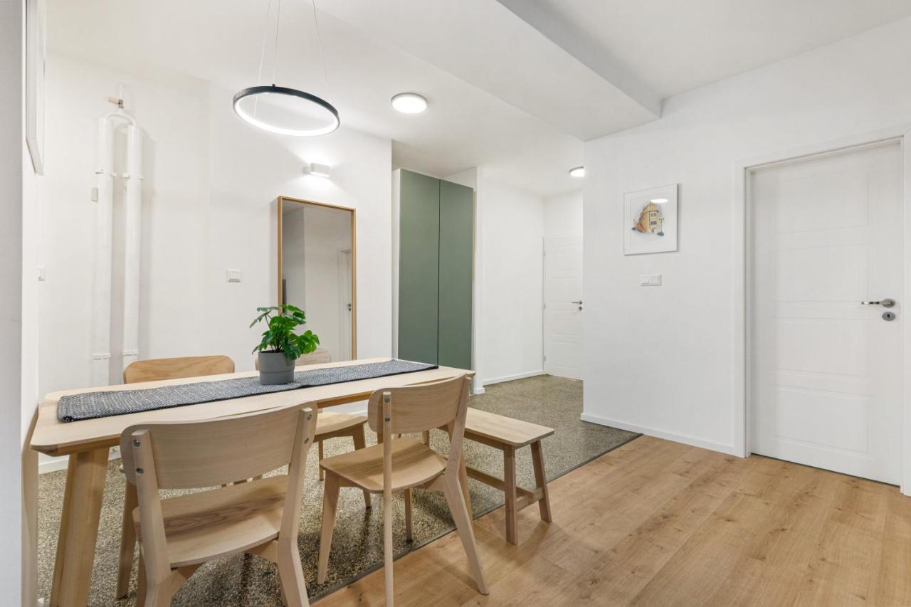 Bratislava Touch 2 Bedroom Apt Exterior foto